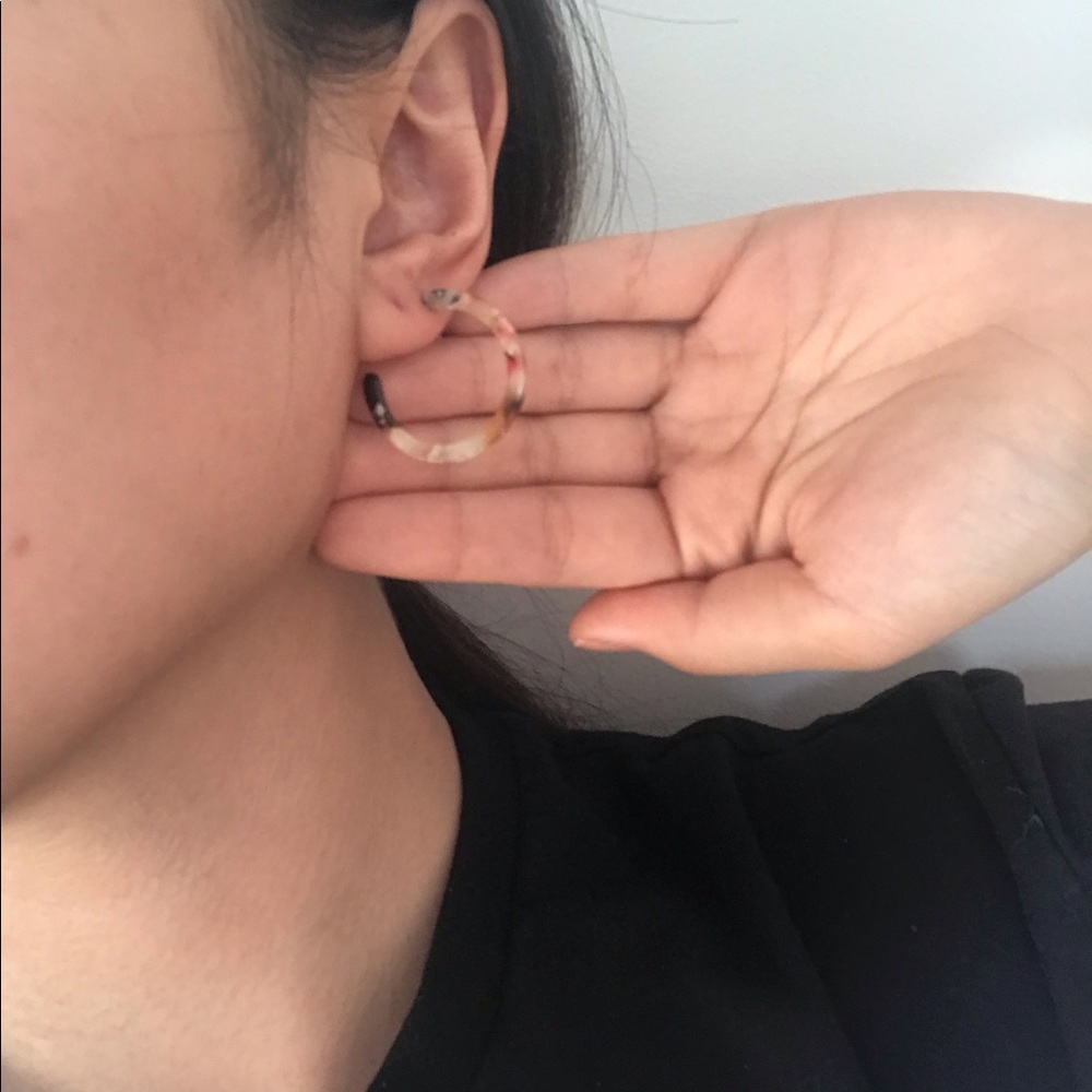 Acrylic earrings - Picture 3 of 3
